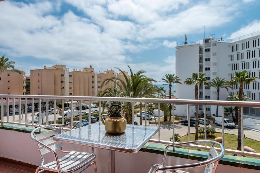 Tabbu Ibiza Apartments Playa d'en Bossa Exteriör bild