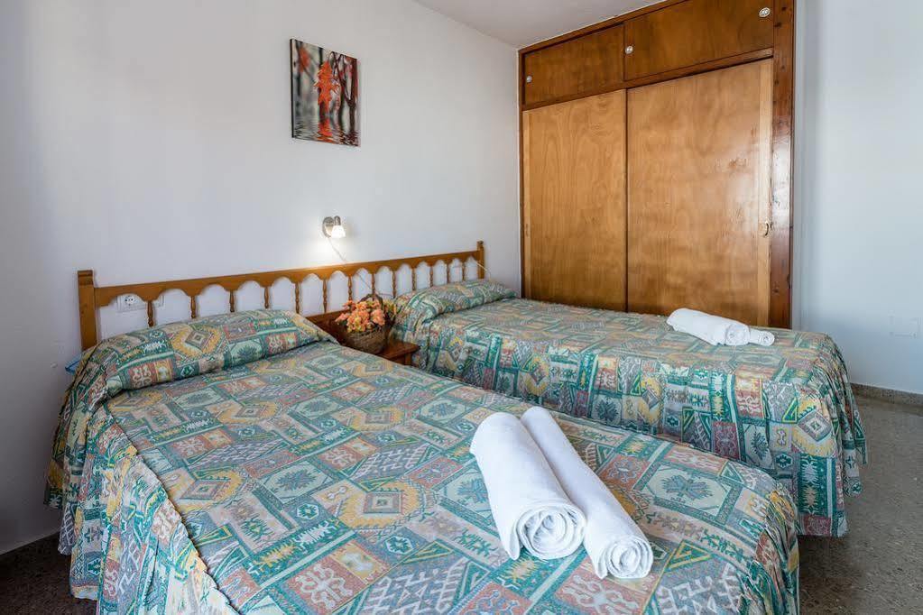 Tabbu Ibiza Apartments Playa d'en Bossa Exteriör bild